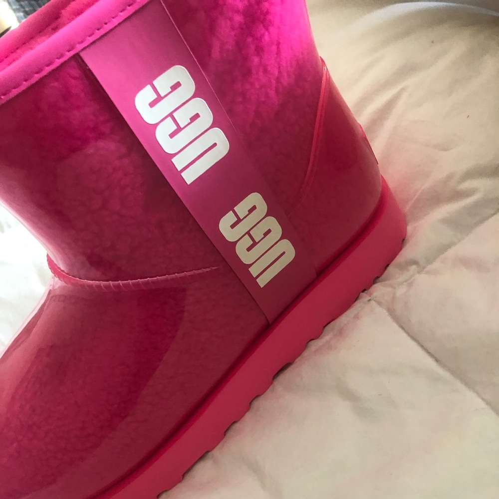 Brand new size 11 uggs with protective layer. Classic clear mini HOT PINK.